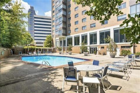 2B1B Modern Downtown Atl Condo W 1 Free Parking Lm1007 Atlanta Extérieur photo
